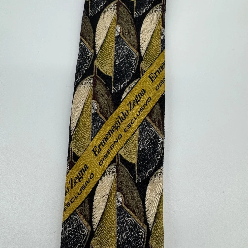Ermenegildo Zegna Tie Silk Geometric Pattern Gold Black Italy Made Mens Neckwear